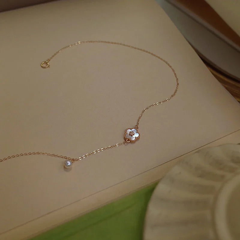 Collier Perle Florale d'Or